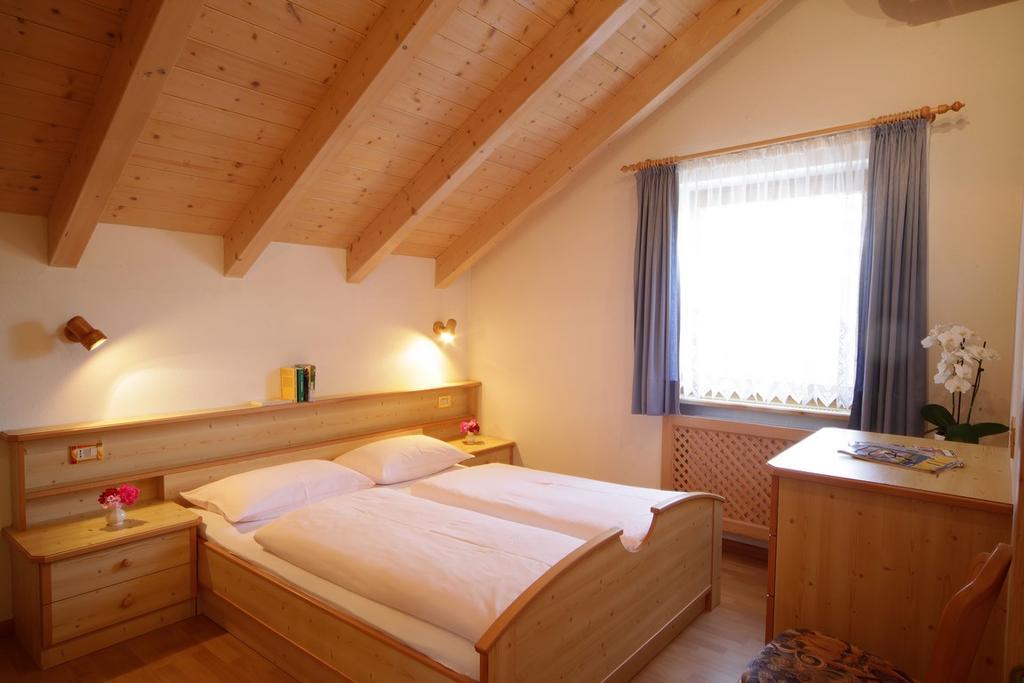Apartments Lasteis La Villa  Buitenkant foto